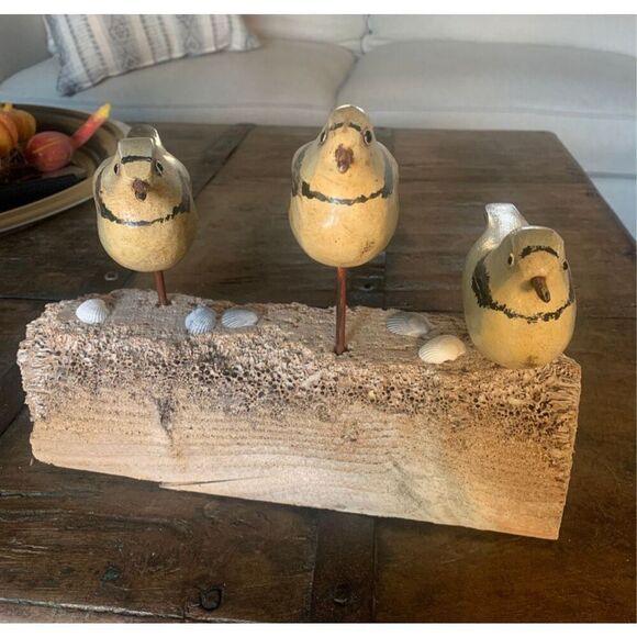Vintage Folk Art Birds on Driftwood - Picture 2 of 7